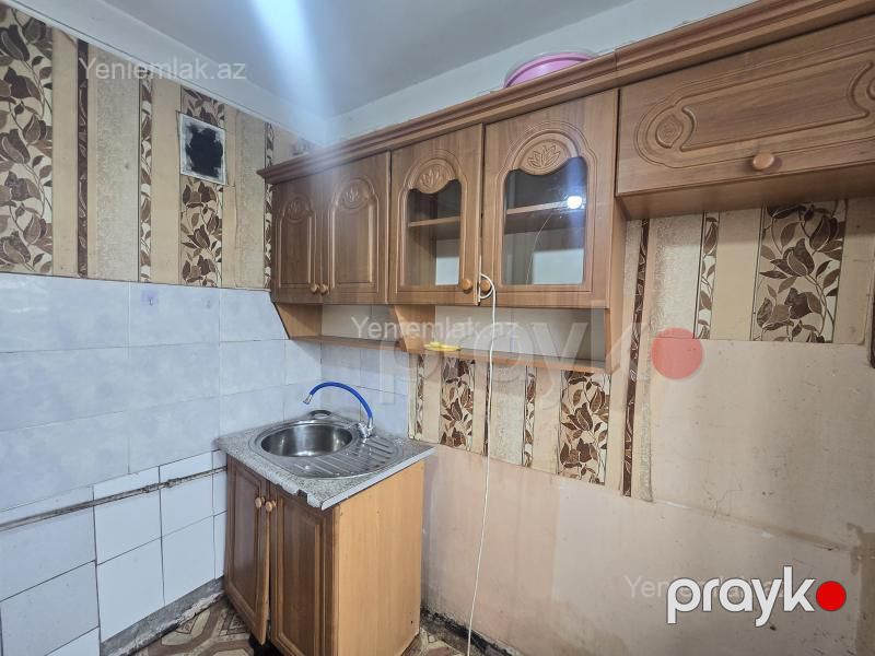 Satılır 2 otaqlı Bina evi menzil (Köhnə tikili), 48 m², 3-cü mikrorayon — Mənzil, Sumqayıt (11)