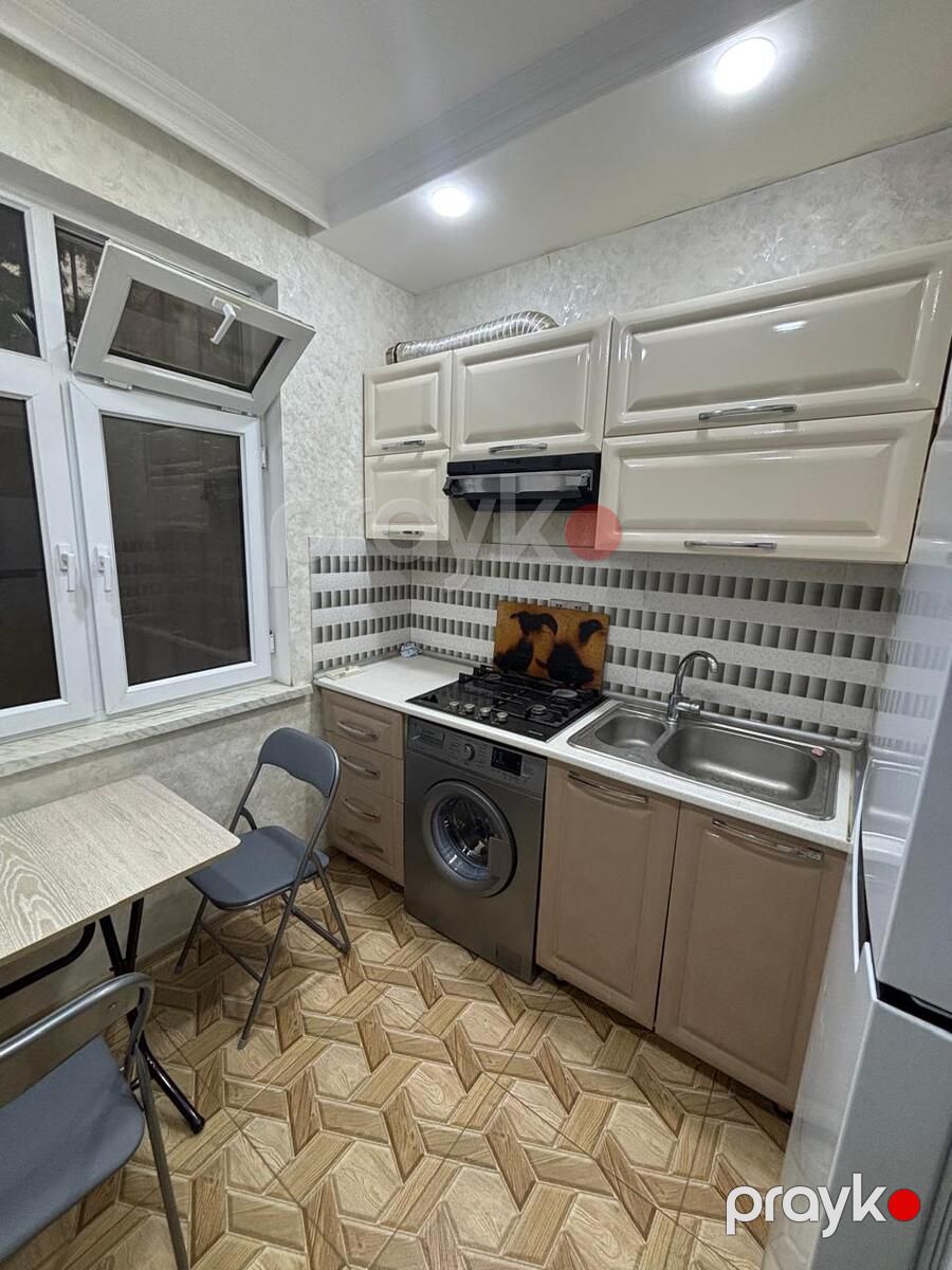 İcarəyə verilir 2 otaqlı köhnə tikili 55 m² — Mənzil, Bakı (8)