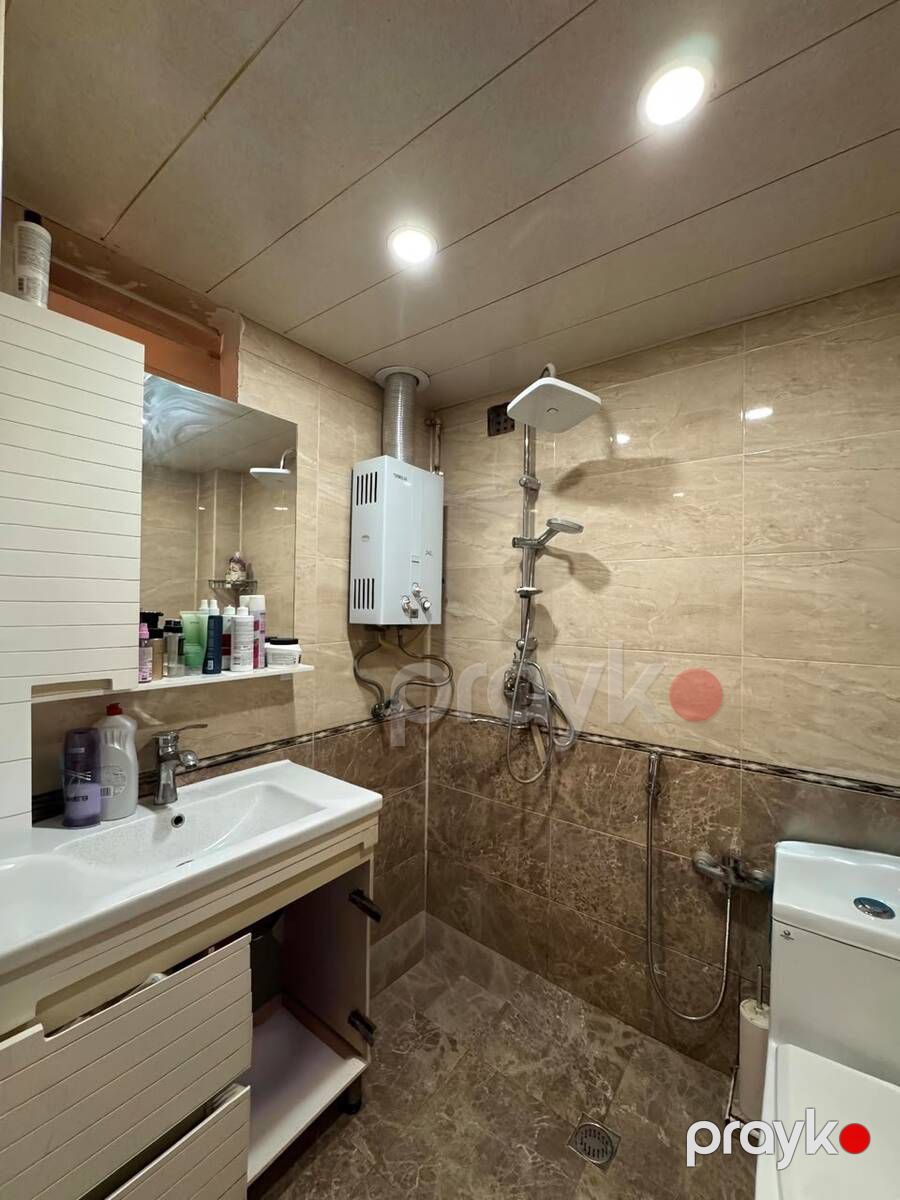 Satılır 2 otaqlı köhnə tikili 85 m² — Mənzil, Bakı (11)