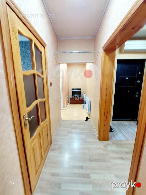 Satılır 3 otaqlı Bina evi menzil (Köhnə tikili), 70 m², 13-cü mikrorayon — Mənzil, Sumqayıt (11)