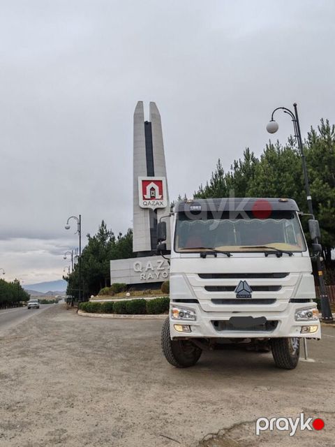 Howo Sinotruk, 9.5 L, 2011 il, 295 000 km — Ağstafa