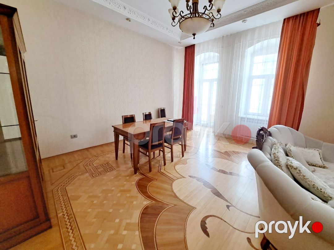 İcarəyə verilir 5 otaqlı köhnə tikili 250 m² — Mənzil, Bakı (3)