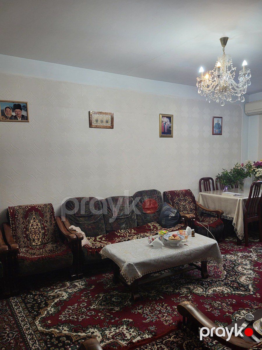 Satılır 4 otaqlı köhnə tikili 100 m² — Mənzil, Bakı (3)