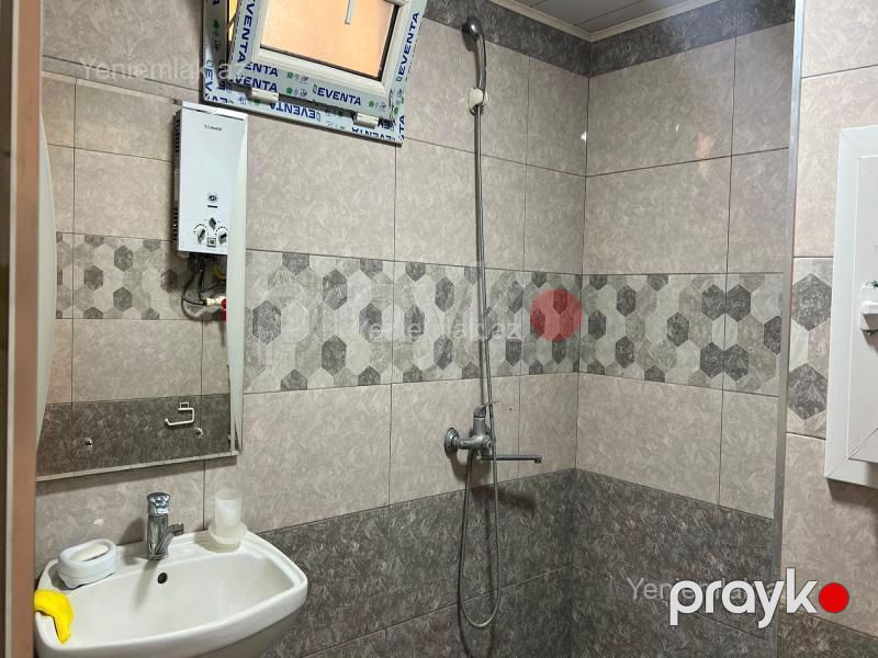 Satılır 1 otaqlı Bina evi menzil (Köhnə tikili), 45 m², Suraxanı rayonu — Mənzil, Bakı (7)