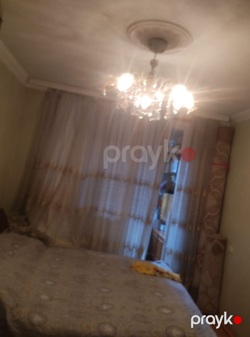 3 otaqlı mənzil,hamam tualet ayrı, təmirli. Unvan: Mahrasa bağı, bina — Mənzil, Gəncə (3)