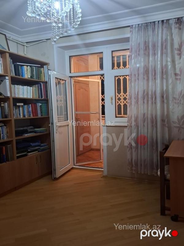 Satılır 5 otaqlı Bina evi menzil (Köhnə tikili), 130 m², Nizami rayonu — Mənzil, Bakı (9)
