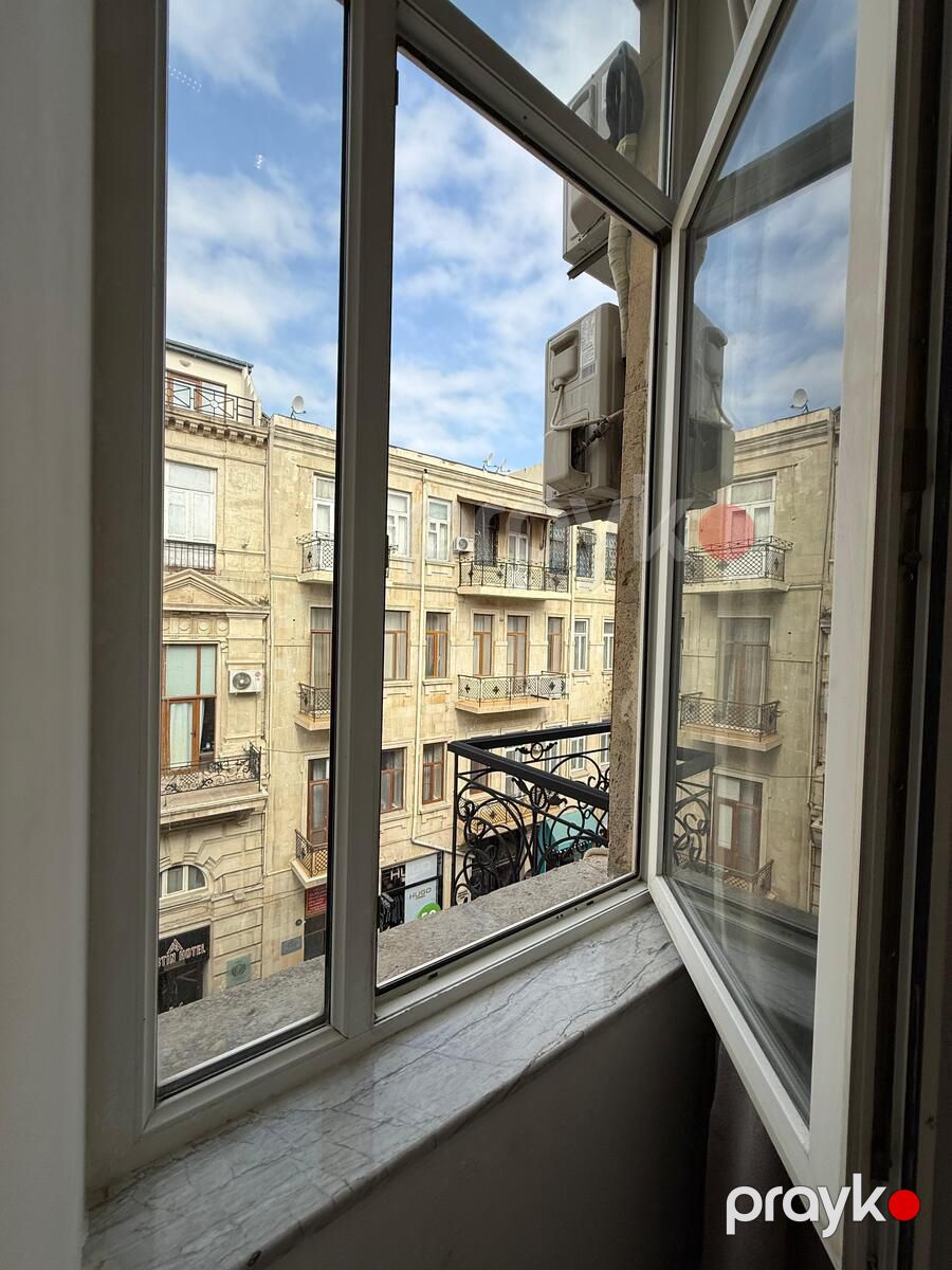 Satılır 3 otaqlı köhnə tikili 75 m² — Mənzil, Bakı (12)
