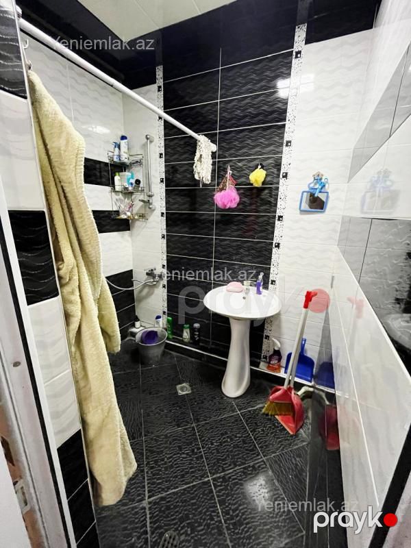 Satılır 2 otaqlı Bina evi menzil (Köhnə tikili), 55 m², 9-cu mikrorayon — Mənzil, Sumqayıt (11)