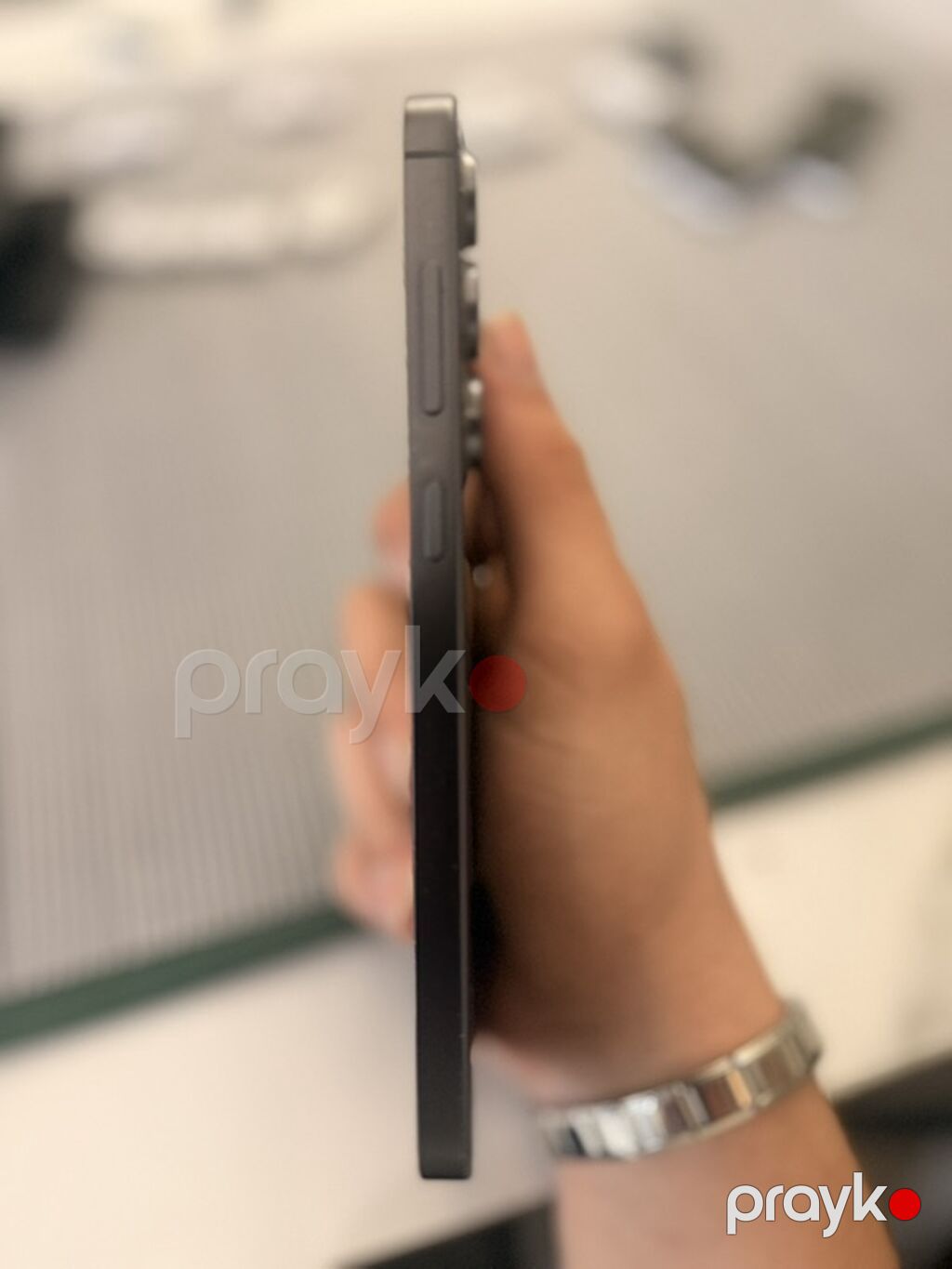 Samsung Galaxy S24 FE, 128 GB, rəng - Boz, Barmaq izi, Simsiz şarj, İki sim kartlı — Samsung, Masazır (4)