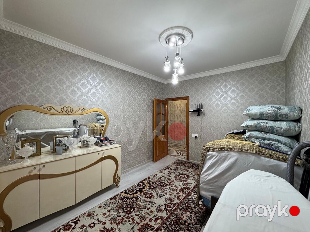 Satılır 5 otaqlı köhnə tikili 110 m² — Mənzil, Bakı (9)