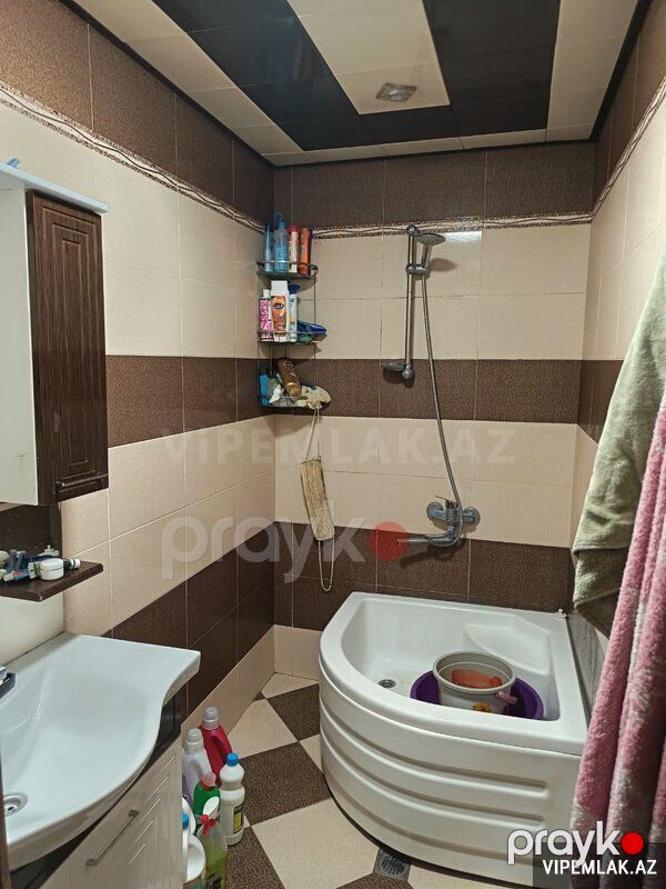 Nizami rayonunda 3 otaqlı Köhnə tikili Satılır, 100 m² — Mənzil, Bakı (9)