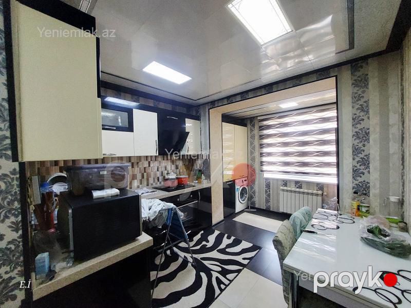 Satılır 3 otaqlı Bina evi menzil (Köhnə tikili), 75 m², 10-cu mikrorayon — Mənzil, Sumqayıt (11)