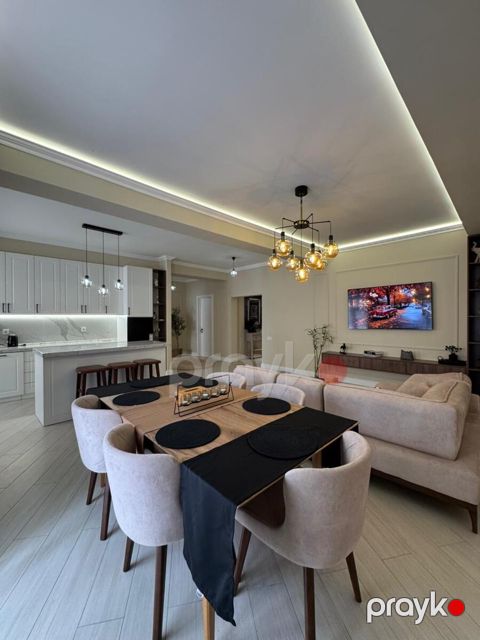 Satılır 4 otaqlı yeni tikili 175 m² — Bakı