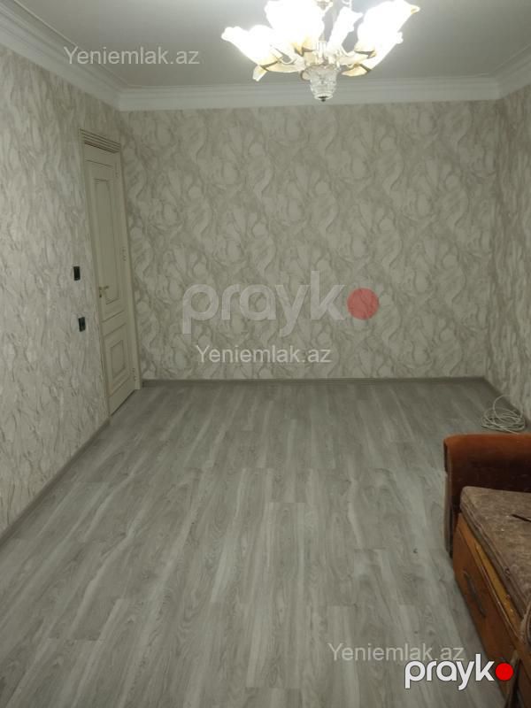 Satılır 2 otaqlı Bina evi menzil (Köhnə tikili), 48 m², 3-cü mikrorayon — Mənzil, Sumqayıt (4)