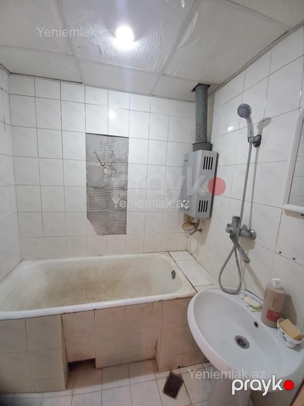 Satılır 2 otaqlı Bina evi menzil (Köhnə tikili), 65 m², Xətai rayonu — Mənzil, Bakı (9)