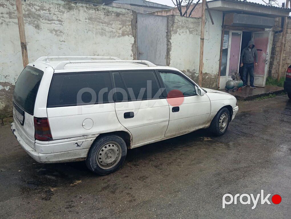 Opel Astra, 1.7 L, 1995 il, 350 000 km — Avtomobillər, Bakı (4)