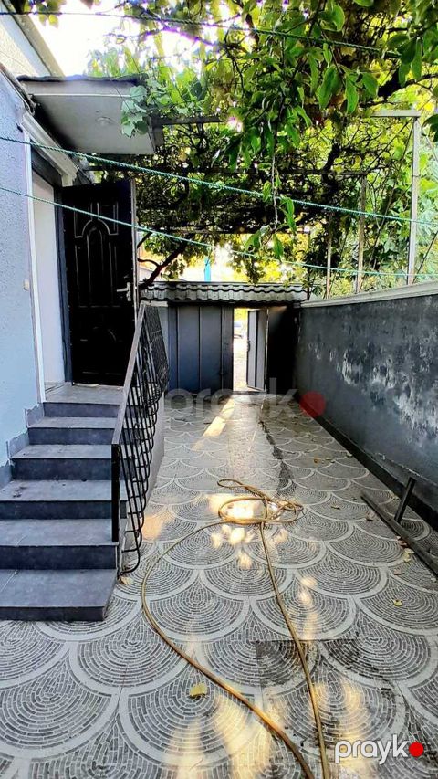 Satılır 3 otaqlı həyət evi/bağ evi 100 m² — Bakı