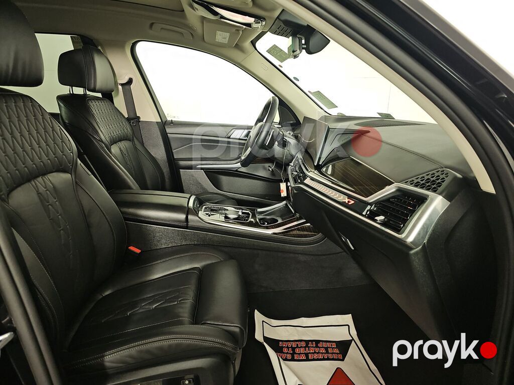 BMW X7, 3.0 L, 2025 il, 42 298 km — Avtomobillər (10)