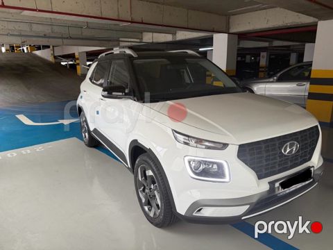 Hyundai Venue, 1.6 L, 2025 il, 800 km — Bakı