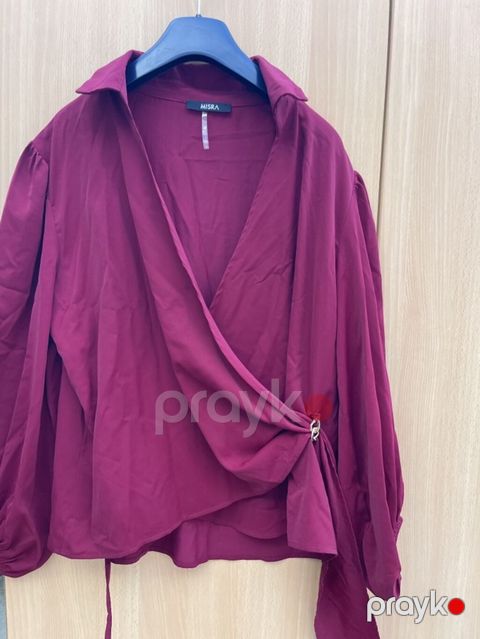 Misra qadın bluzu – bordo rəngdə, kəsişən (wrap) model. - Yumuşaq — Bakı
