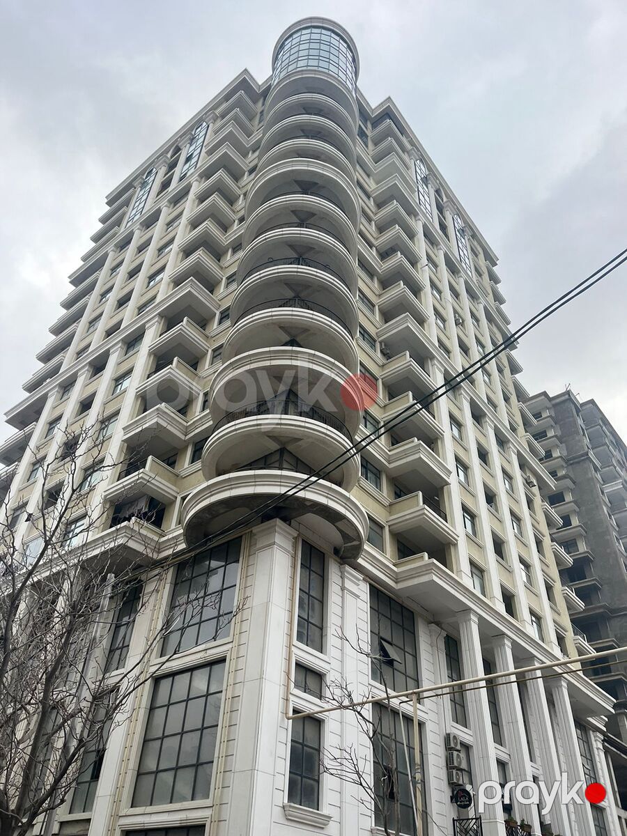 Satılır 4 otaqlı yeni tikili 186 m² — Mənzil, Bakı (2)