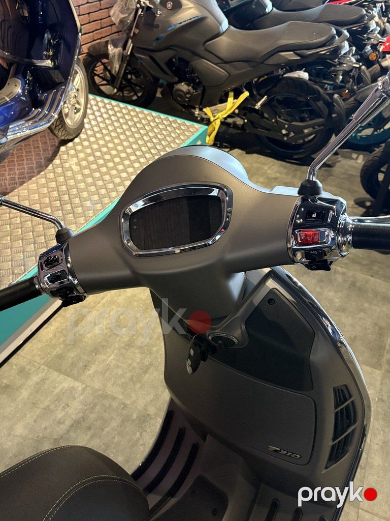 Vespa GTS 300, 300 sm3, 2025 il, yeni — Mopedlər və skuterlər, Bakı (3)