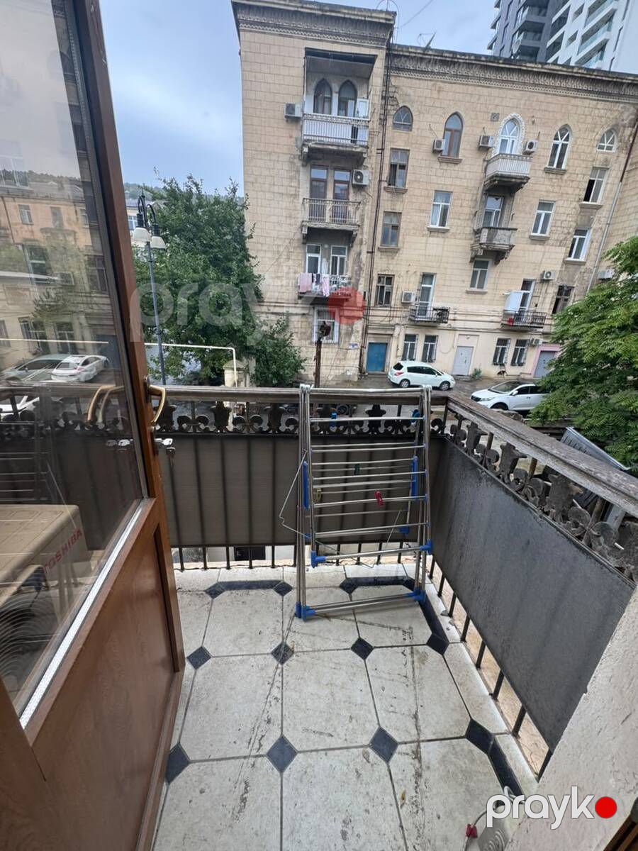 Satılır 2 otaqlı köhnə tikili 50 m² — Mənzil, Bakı (8)