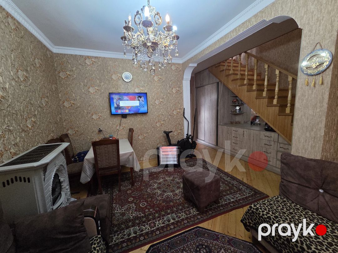 Satılır 3 otaqlı həyət evi/bağ evi 150 m² — Ev, villa, Bakı (2)
