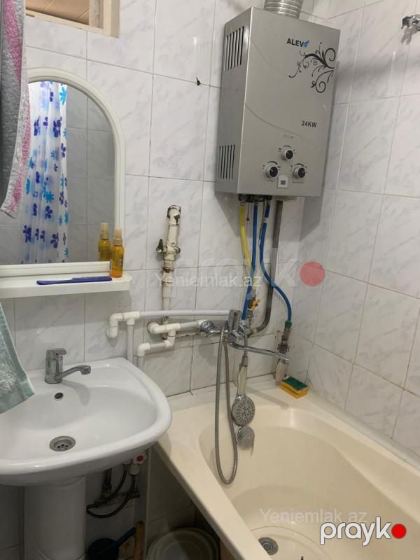 Satılır 3 otaqlı Bina evi menzil (Köhnə tikili), 68 m², 8-ci mikrorayon — Mənzil, Sumqayıt (10)