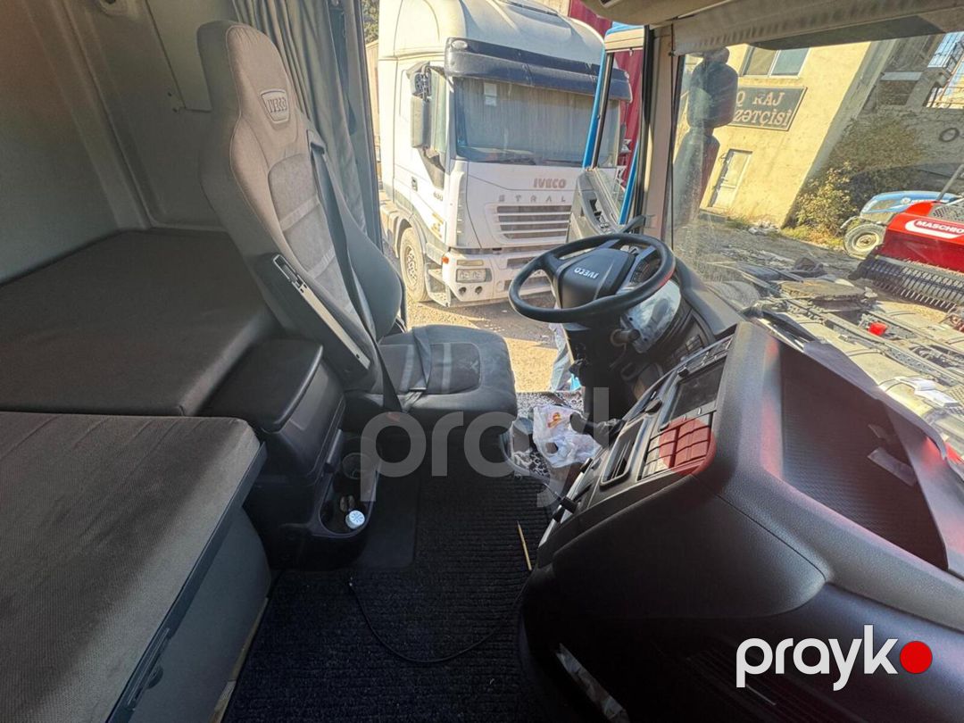Iveco, 2015 il — Yük avtomobilləri və qoşqular, Bakı (9)