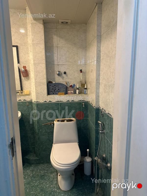Satılır 3 otaqlı Bina evi menzil (Köhnə tikili), 49 m², Yasamal rayonu — Mənzil, Bakı (12)