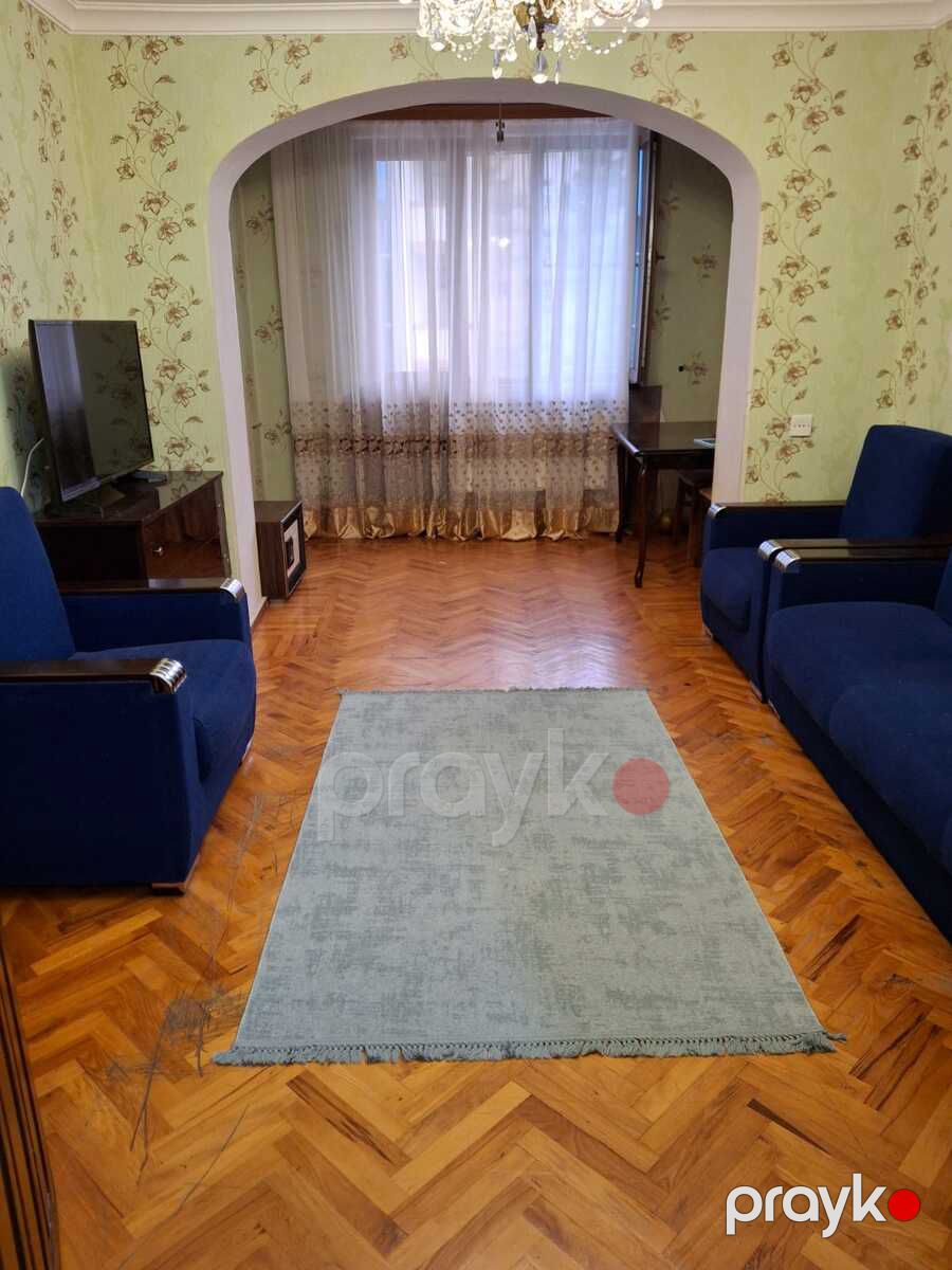 Satılır 2 otaqlı köhnə tikili 56 m² — Mənzil, Bakı (2)