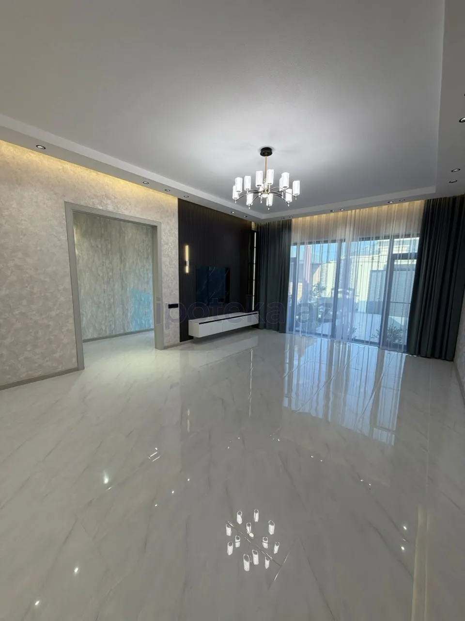Satılır: 4 Otaq, Bağlar, Xəzər r., Şüvəlan q., 130.00 m² — Torpaq (8)