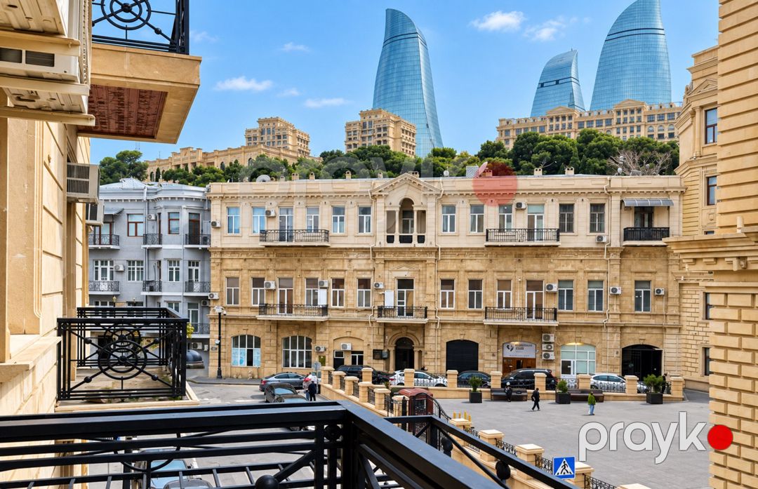 Satılır 4 otaqlı köhnə tikili 120 m² — Mənzil, Bakı (2)