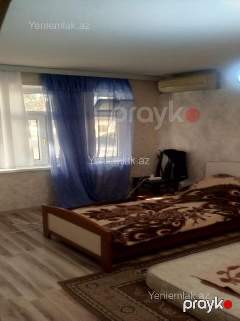 Satılır 1 otaqlı Bina evi menzil (Köhnə tikili), 30 m², 4-cü mikrorayon — Sumqayıt