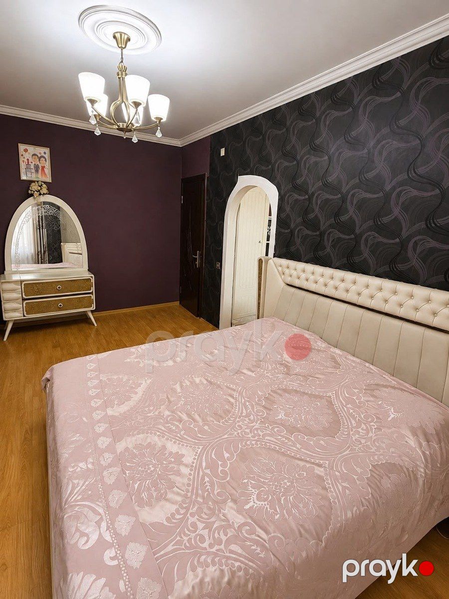 Satılır 4 otaqlı köhnə tikili 105 m² — Mənzil, Bakı (7)