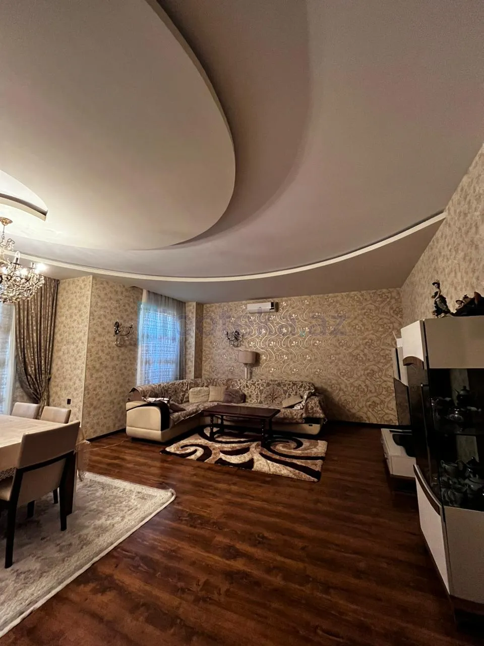 Satılır: 4 Otaq, Bağlar, Xəzər r., Buzovna q., 250.00 m² — Buzovna