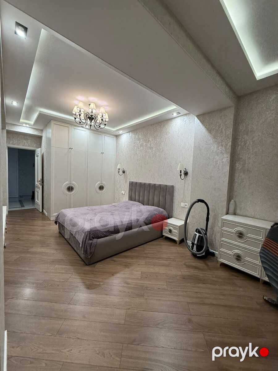 Satılır 4 otaqlı yeni tikili 130 m² — Mənzil, Bakı (9)