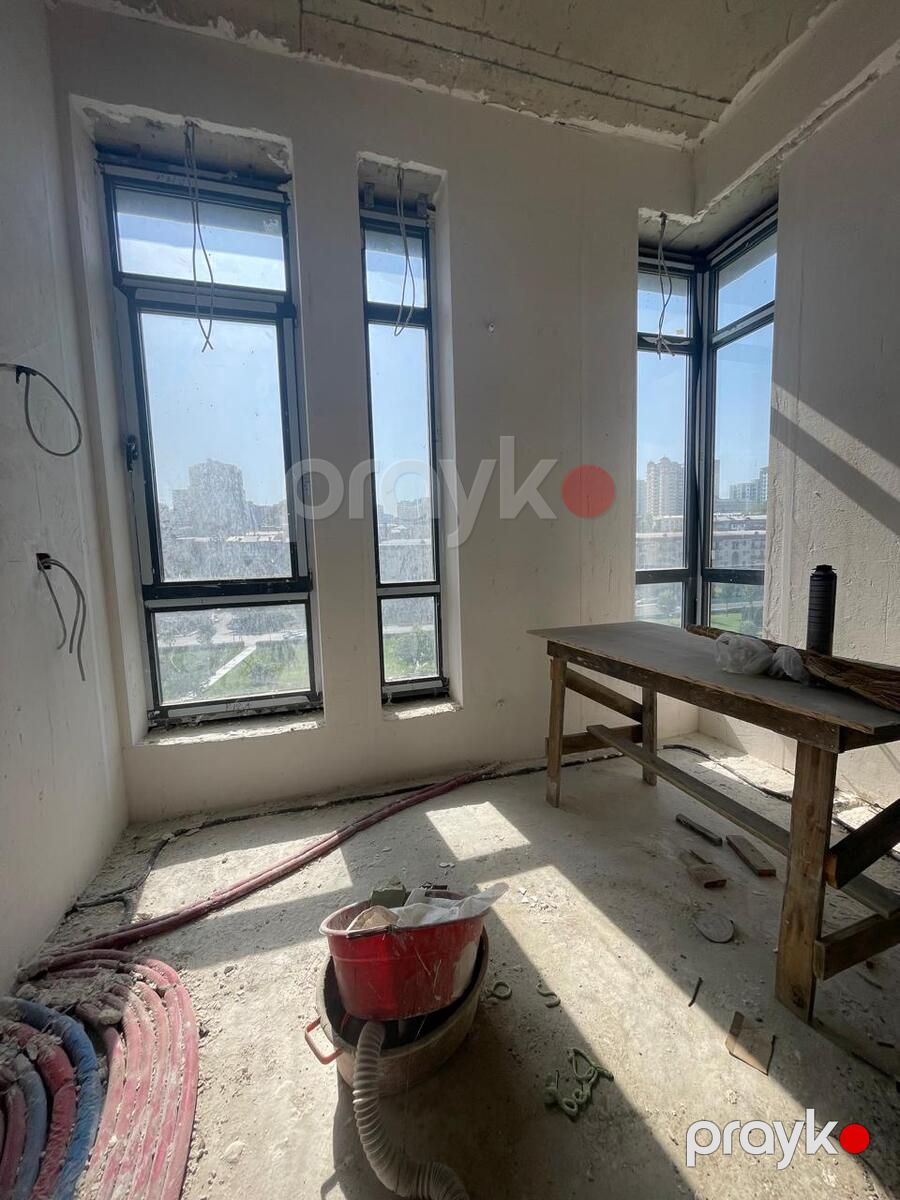 Satılır 4 otaqlı yeni tikili 220 m² — Mənzil, Bakı (10)