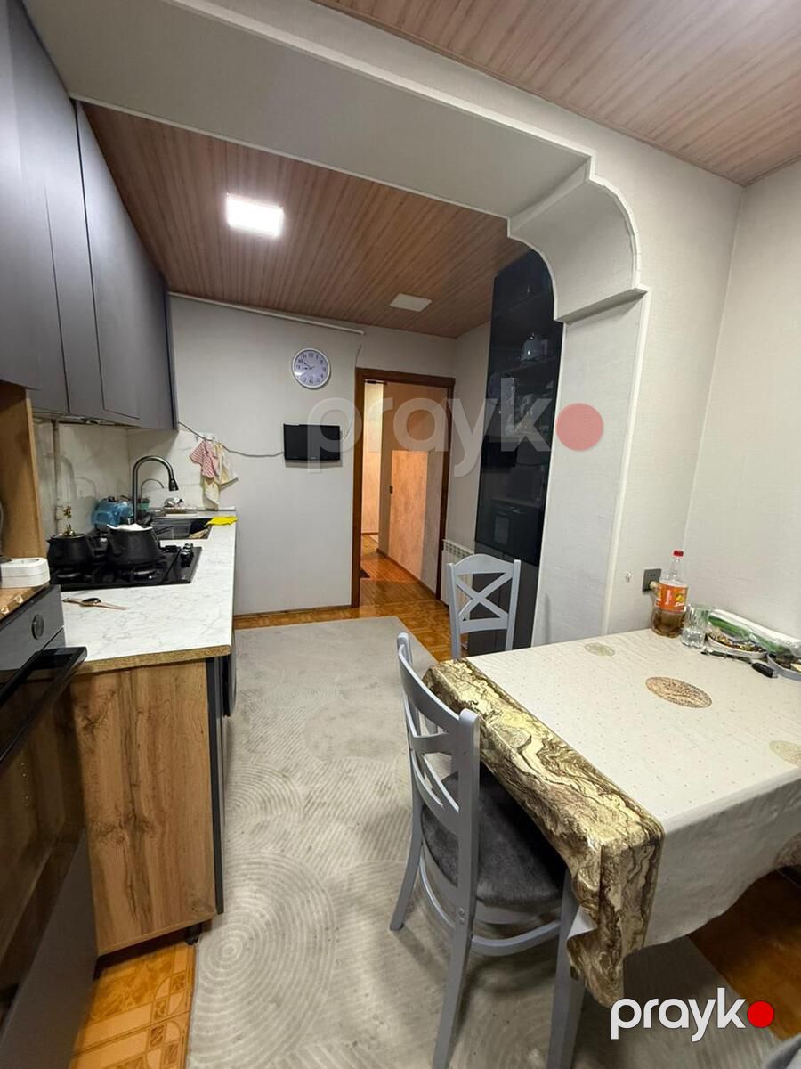Satılır 2 otaqlı köhnə tikili 50 m² — Mənzil, Bakı (9)