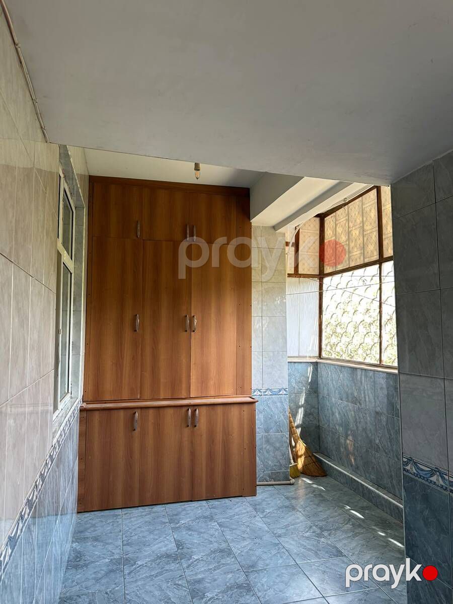 Satılır 5 otaqlı köhnə tikili 110 m² — Mənzil, Bakı (6)