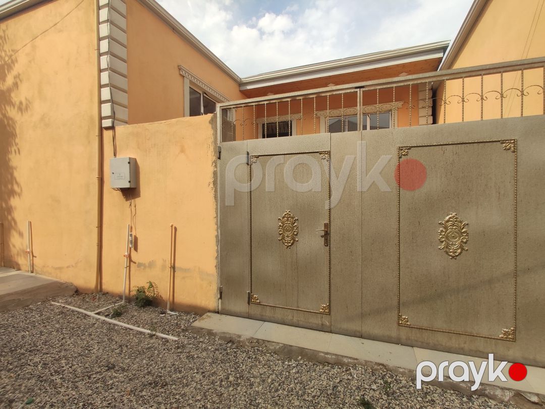 Satılır 3 otaqlı həyət evi/bağ evi 90 m² — Ev, villa, Bakı (2)