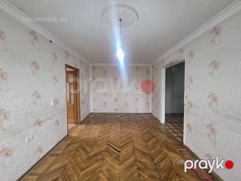 Satılır 2 otaqlı Bina evi menzil (Köhnə tikili), 48 m², 3-cü mikrorayon