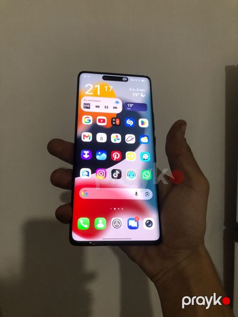 Infinix Note 40 Pro, 256 GB, rəng - Qara, Sensor — Digah