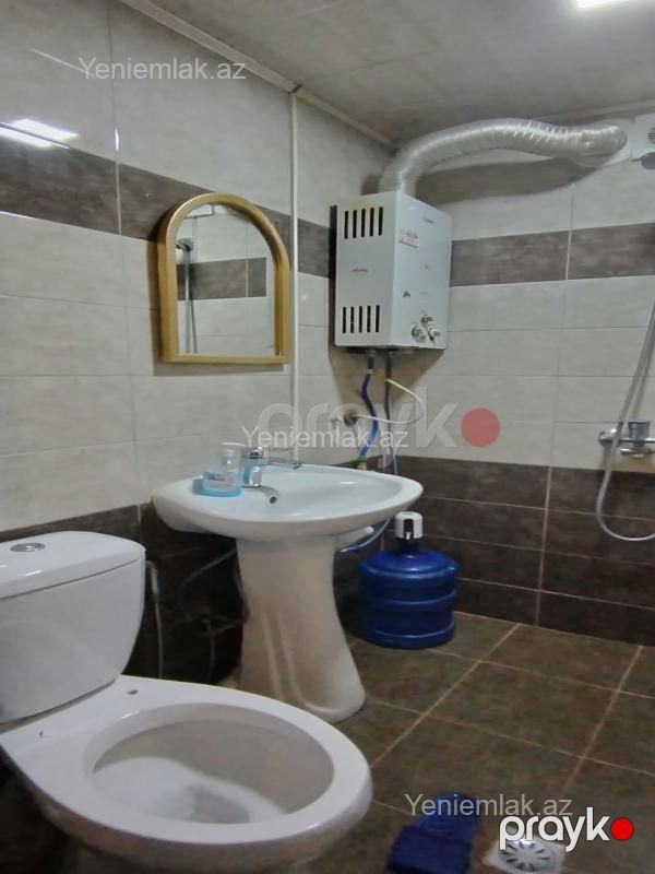 Satılır 2 otaqlı Bina evi menzil (Köhnə tikili), 50 m², 3-cü mikrorayon — Mənzil, Sumqayıt (8)