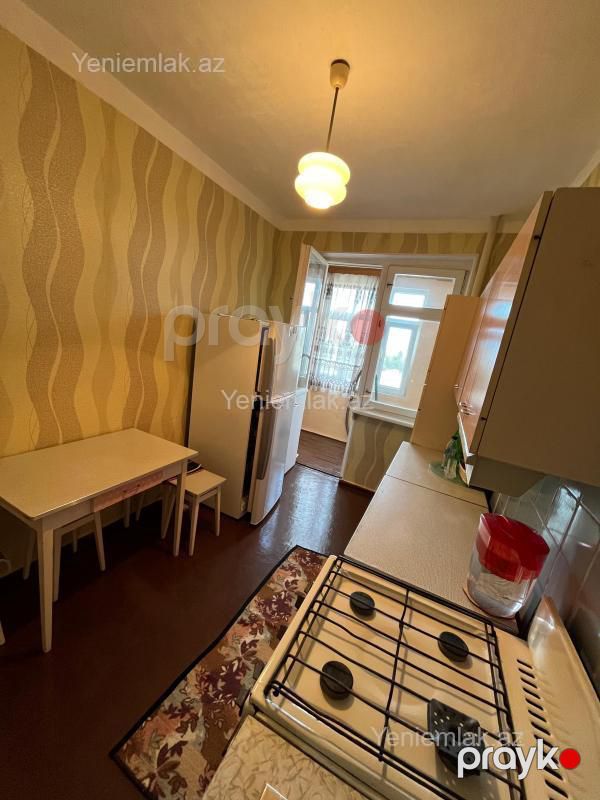 Satılır 2 otaqlı Bina evi menzil (Köhnə tikili), 52 m², 17-ci mikrorayon — Mənzil, Sumqayıt (2)