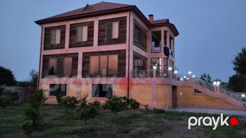 Villa, Astara r — Astara
