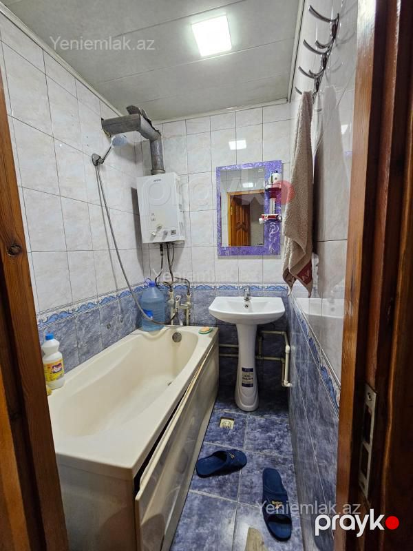 Satılır 3 otaqlı Bina evi menzil (Köhnə tikili), 72 m², 5-ci mikrorayon — Mənzil, Sumqayıt (10)