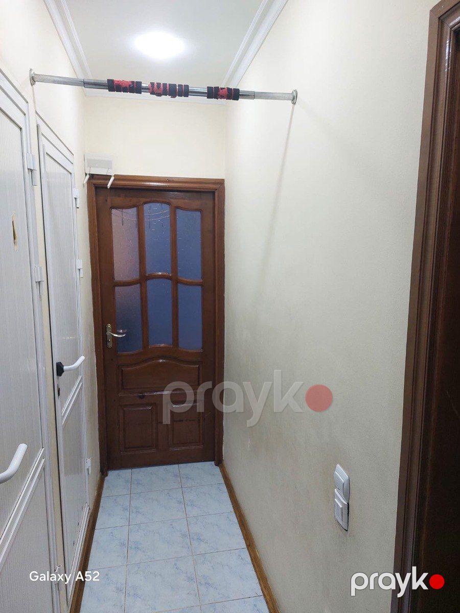 Satılır 4 otaqlı köhnə tikili 100 m² — Mənzil, Bakı (7)