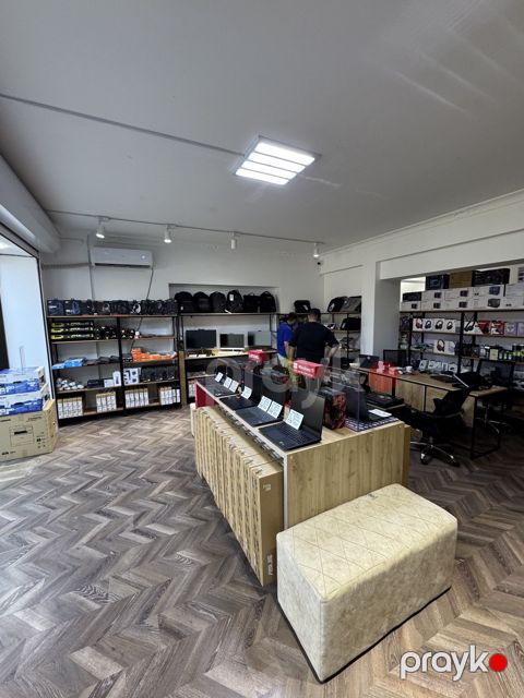 İcarəyə verilir obyekt 85 m² — Bakı